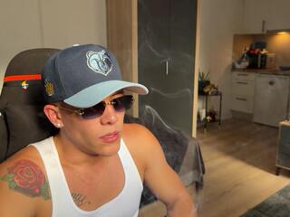 Duncan Collins webcam model stream image