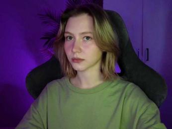 KUQOSA webcam model stream image