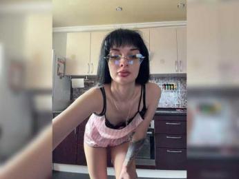 Elizamyyr webcam model stream image