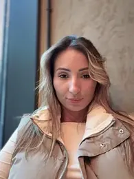 LetsFunKARINA webcam model stream image