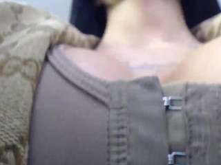 jen-m webcam model stream image