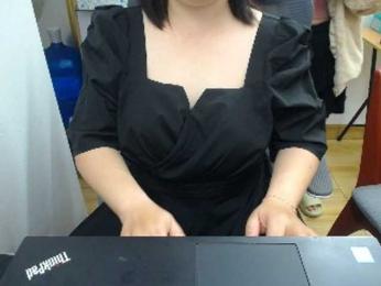 --Luna-- webcam bongacams model stream image