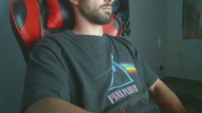 Onflamesss webcam model stream image