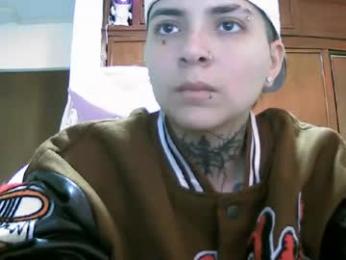 noah_martini webcam model stream image