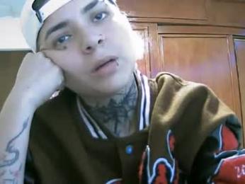 noah_martini webcam model stream image