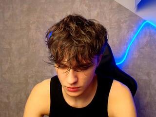Eryk Adams webcam model stream image