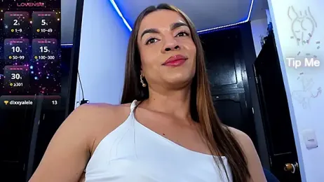 Dollcatalina webcam model stream image