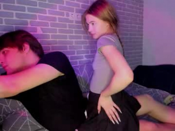 fetchingcouplee webcam model stream image
