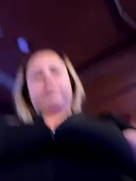 Blueskiiis3 webcam model stream image