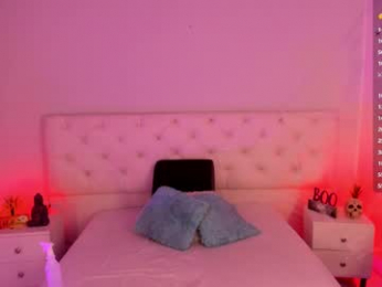 aron_cruz12 webcam model stream image