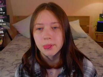 MollyMay webcam model stream image