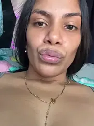 ArielleMillerr webcam model stream image