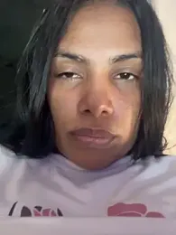 ArielleMillerr webcam model stream image