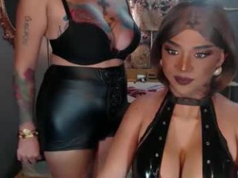 hugecockchristine webcam model stream image