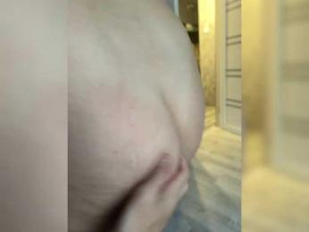 LolaBugs1312 webcam model stream image