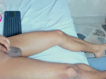 yayi_derek webcam model stream image