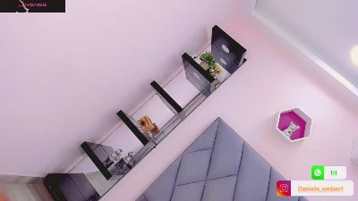 Amira_Ember webcam model stream image
