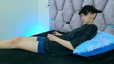 iris_and_damian webcam model stream image