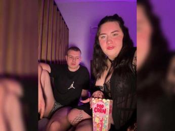 MoonAura webcam bongacams model stream image