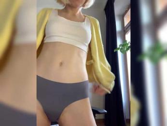 Asya_ webcam model stream image