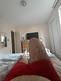 MysterBearMG webcam model stream image