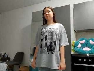 saranbuddle webcam model stream image