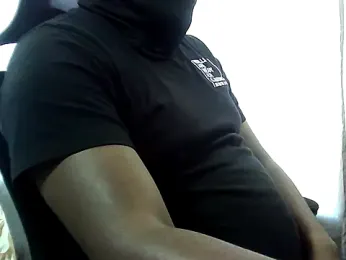 Yardie_bone webcam model stream image