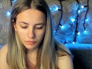 maggiecake webcam model stream image