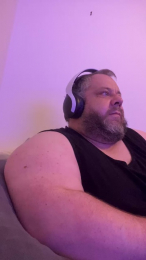 Chubby33700 webcam model stream image