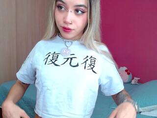 Cyber Moon webcam model stream image