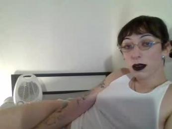 angel_harvey webcam model stream image