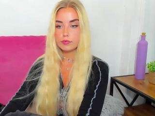 kristymiss webcam camsoda model stream image