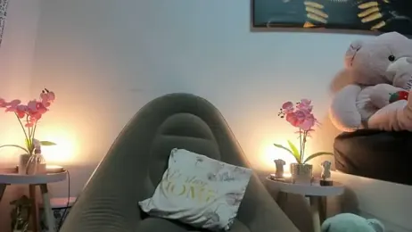 Rayanablackandwhite webcam model stream image