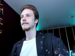 leomoor webcam model stream image