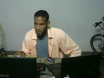 michel_sc webcam model stream image