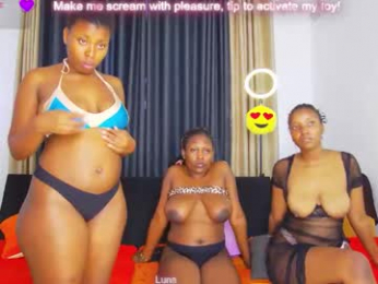 heaven_gall_ webcam model stream image