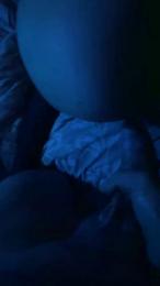 Lindacoco webcam model stream image