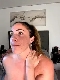 Clarasense__ webcam model stream image