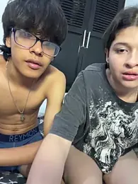 Haru_Ozk webcam model stream image