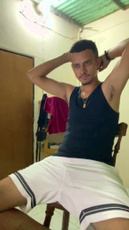 Master_tsunami2 webcam model stream image