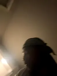 MandingoSlinging webcam model stream image