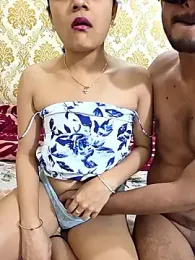 RealcoupleP webcam model stream image