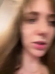 MariiD webcam model stream image