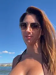 sofi_camgirl webcam model stream image