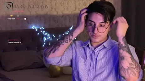 dark-willoww webcam model stream image