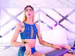 stylequeen17 webcam camsoda model stream image