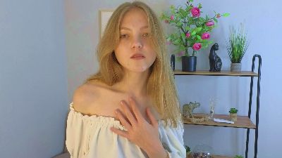 Sue_Sanders webcam model stream image
