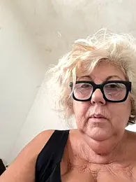 Merilulla webcam stripchat model stream image