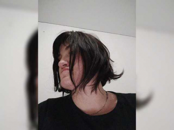 Xo4y-SeXa webcam bongacams model stream image