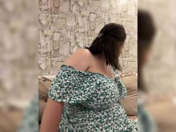 -BuSiNkA webcam model stream image